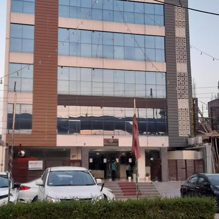 Hotel Immense Residency Faridabad Exterior foto